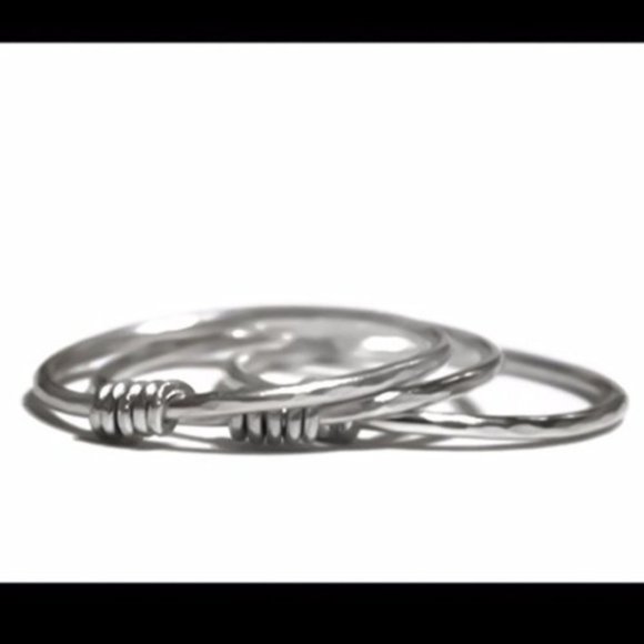 NWT Handcrafted 925 SS Wire Wrapped Stacking Ring - Picture 2 of 4